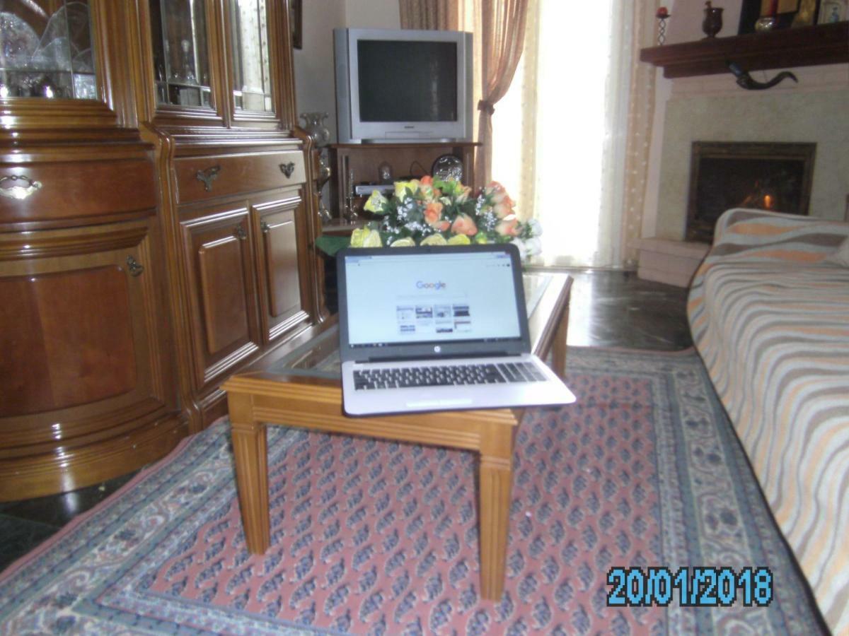 Ágios MatthaíosGeorge'S House公寓 外观 照片
